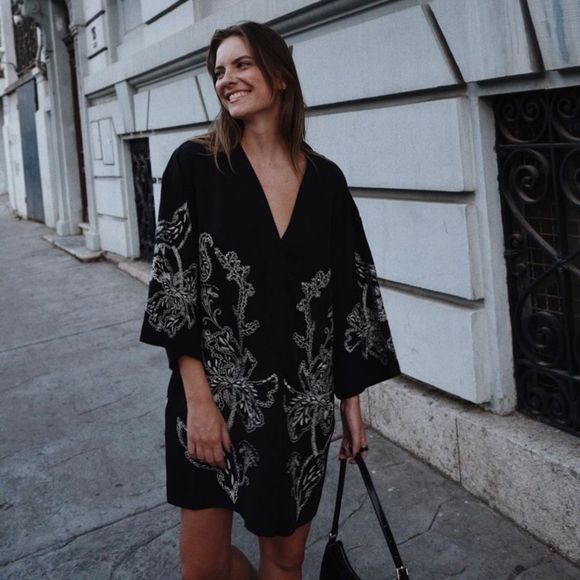 H&M Limited Embroidered Kaftan Dress - Picture 2 of 10